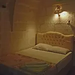 Hotel Ulas Cave
