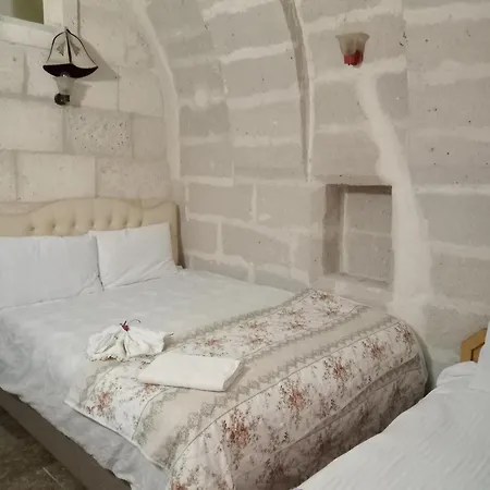 Hotel Ulas Cave